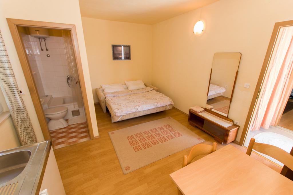 Studios Jakov Makarska Ngoại thất bức ảnh